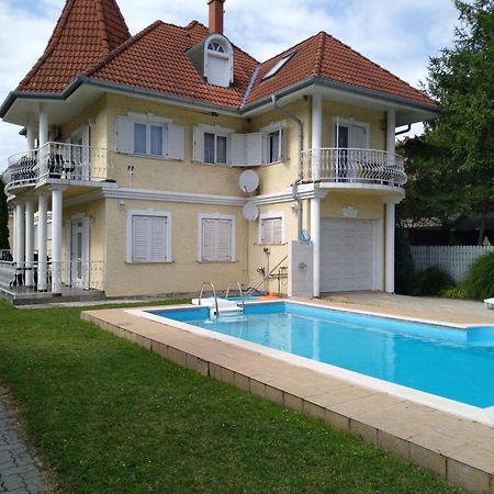 Bella Villa Apartmanhaz Zamárdi Extérieur photo